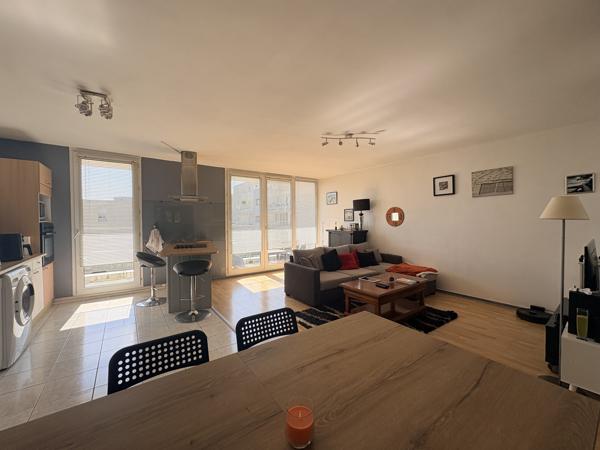 Bel appartement T3 lumineux avec balcon et garage KERFEUNTEUN Quimper (29000)