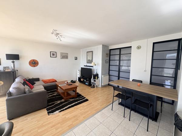 Bel appartement T3 lumineux avec balcon et garage KERFEUNTEUN Quimper (29000)