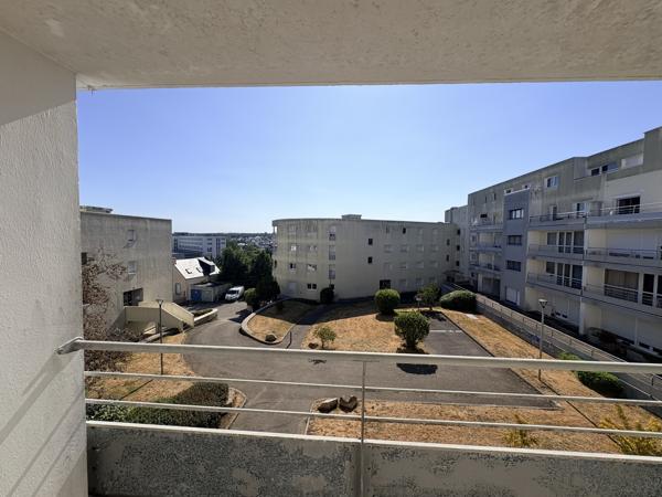 Bel appartement T3 lumineux avec balcon et garage KERFEUNTEUN Quimper (29000)