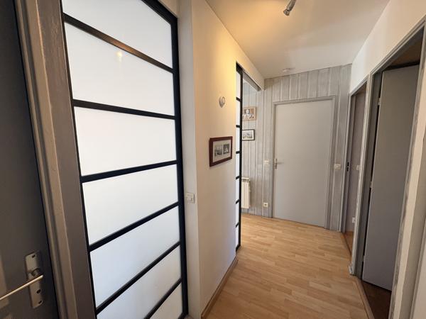 Bel appartement T3 lumineux avec balcon et garage KERFEUNTEUN Quimper (29000)