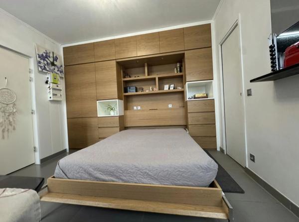 92130 -ISSY-LES-MOULINEAUX STUDIO T1 - PROFESSION LIBERALE OU HABITATION - TRAM -BUS RER C- LIGNE15