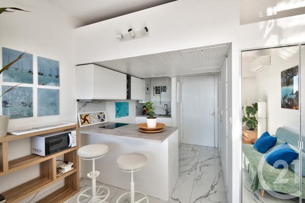 Appartement F1 à vendre  1 pièce - 23,80 m2 VILLEFRANCHE SUR MER - 06
