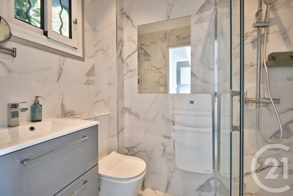 Appartement F1 à vendre  1 pièce - 23,80 m2 VILLEFRANCHE SUR MER - 06