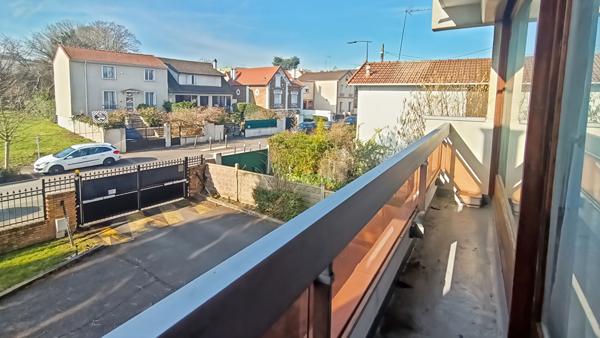 BOUTOURS - Rue VICTOR HUGO