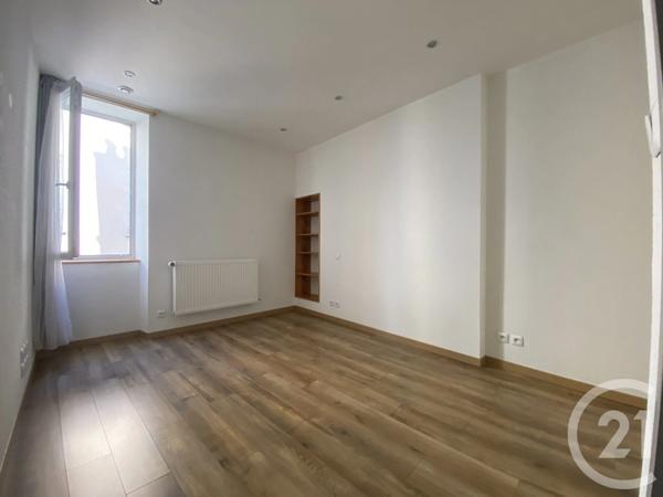 Appartement F3 à vendre  3 pièces - 65,21 m 2   DOLE  - 39