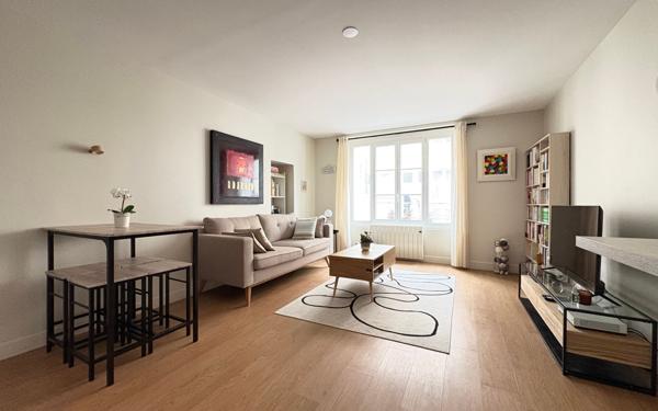 Appartement à vendre    4 pièces • 61,73 m2 Mennecy