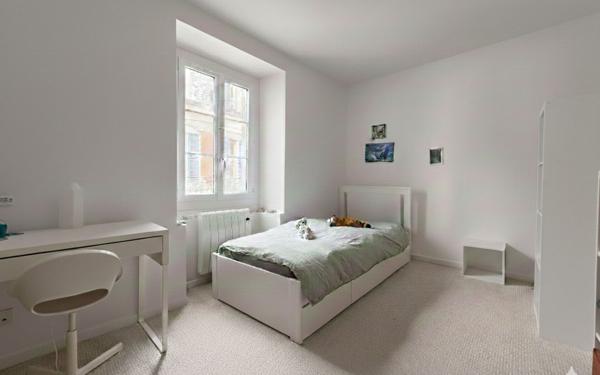 Appartement à vendre    4 pièces • 61,73 m2 Mennecy