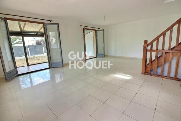 Maison à louer de 7 pièces de 128.5 m²