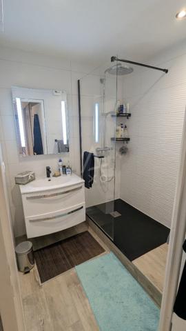 TOULOUSE LALANDE – BEAU T5 AVEC TERRASSE, BALCON, PISCINE ET 2 PARKINGS