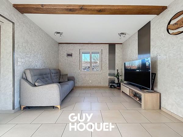 Maison familiale avec piscine + 4 chambres - 71870 HURIGNY