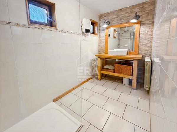 LES PENNES MIRABEAU- EXCLUSIVITE - Maison T3 de 70 m2 sur 580 m² de terrain avec garage