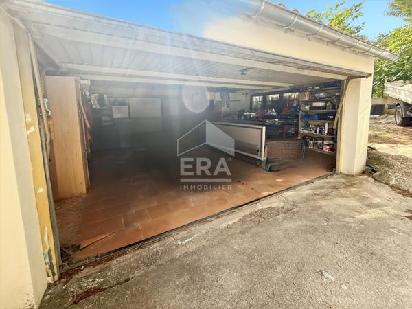 LES PENNES MIRABEAU- EXCLUSIVITE - Maison T3 de 70 m2 sur 580 m² de terrain avec garage