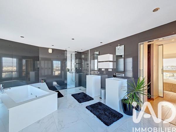 Appartement à vendre 7 pièces 198 m² Rennes