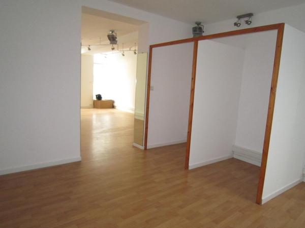 Location local commercial Cognac - 2 pièce(s) - 43 m² - 545 €/mois