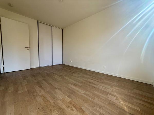 Location d'un appartement T2 (43 m²) à LIEUSAINT