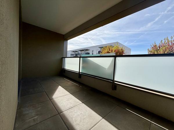 Location d'un appartement T2 (43 m²) à LIEUSAINT