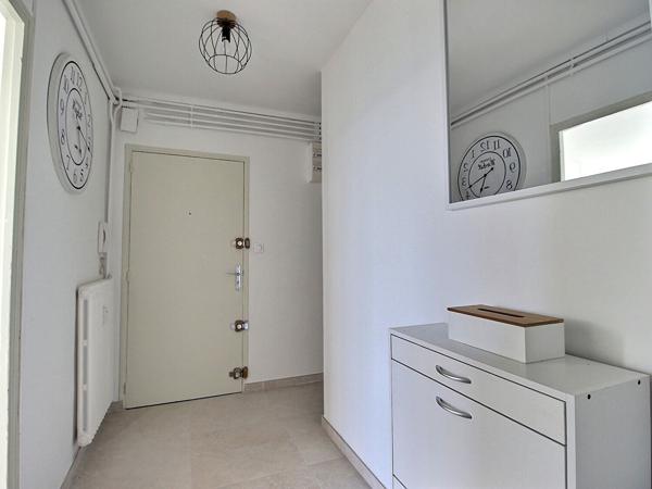 A louer- Avignon - Appartement meublé Avignon 3 pièces de 68.55 m2- secteur Rotondes