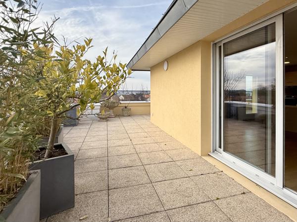 APPARTEMENT REZE SAINT PAUL