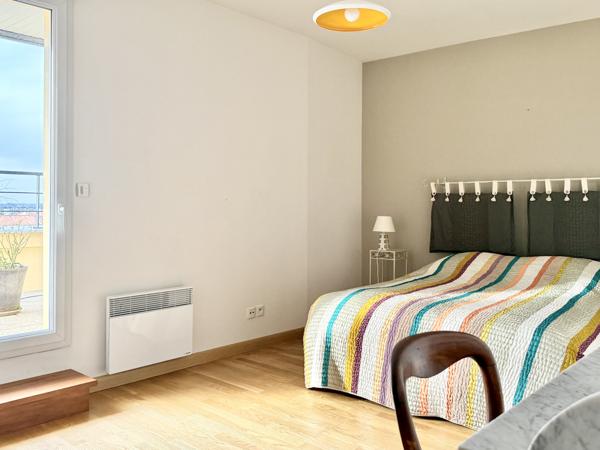 APPARTEMENT REZE SAINT PAUL
