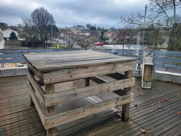 Immeuble à vendre SAINT LOUP LAMAIRE (79) Terrain aménagé 3340 m²