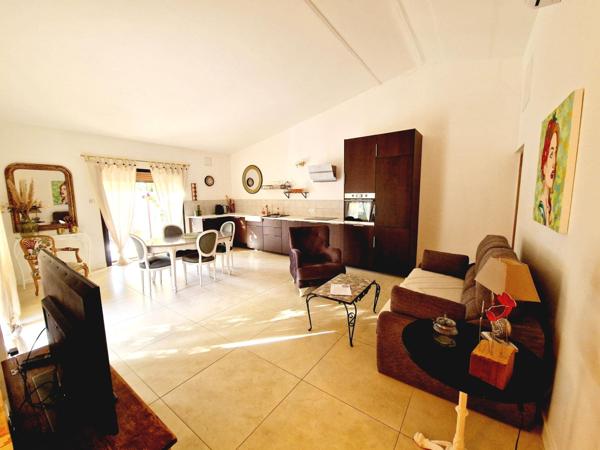 Maison plain pied en Pierre à Gordes