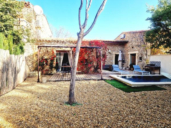 Maison plain pied en Pierre à Gordes