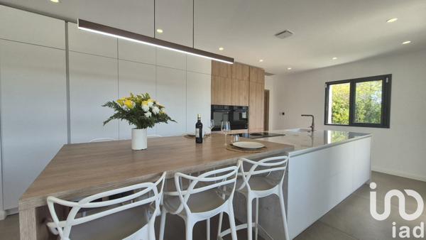 Maison à vendre 5 pièces 1 003 m² Vence