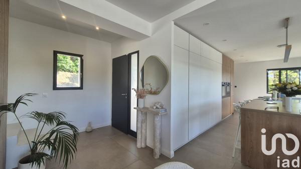 Maison à vendre 5 pièces 1 003 m² Vence