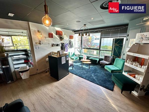 BUREAUX À LOUER EN PLEIN COEUR DE LA ZONE DES JALASSIÈRES