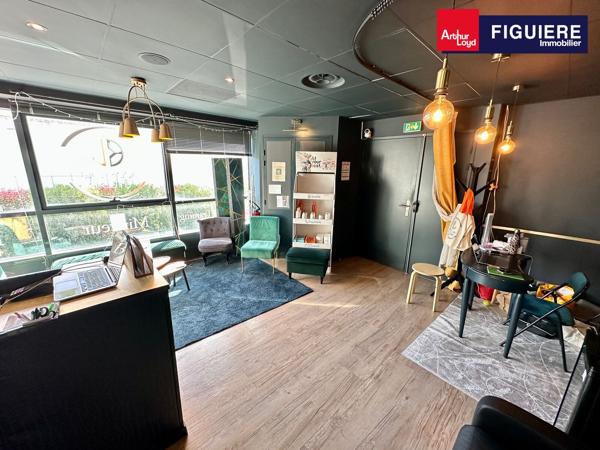 BUREAUX À LOUER EN PLEIN COEUR DE LA ZONE DES JALASSIÈRES