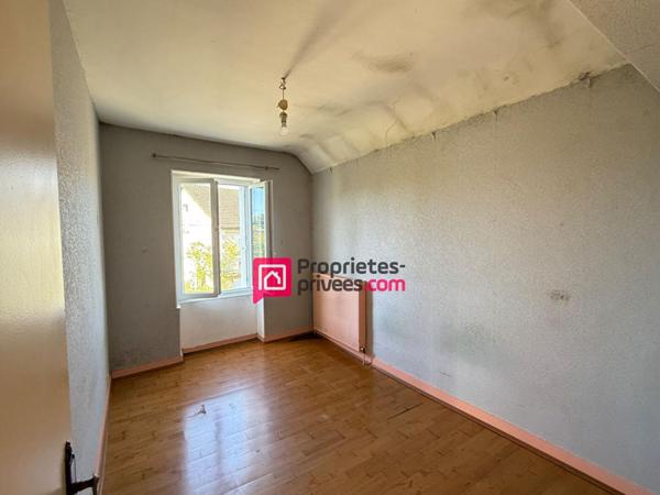 Maison Chinon 4 pièce(s) 71m2 - cour et Garage