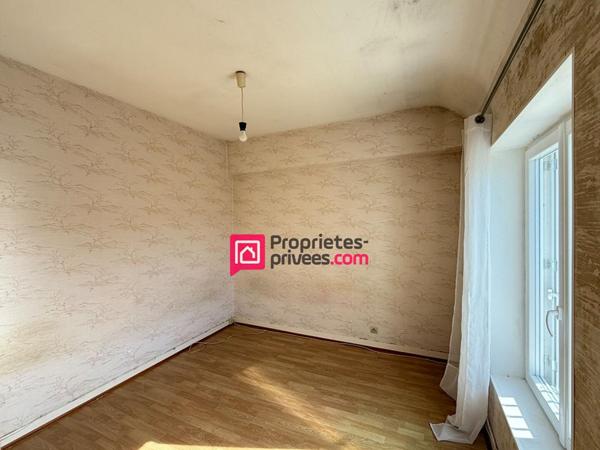 Maison Chinon 4 pièce(s) 71m2 - cour et Garage