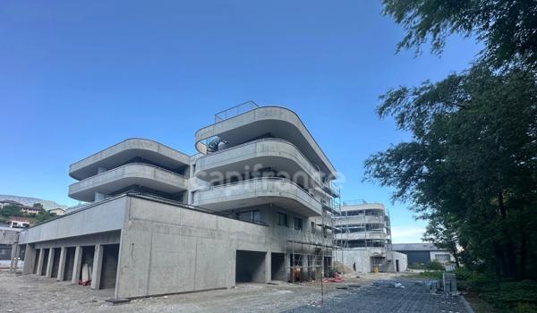 Viviers du lac: Superbe T4 de 84 m² avec vue imprenable sur le Revard !