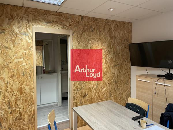 Bureaux à louer 40 m2 Grenoble hypercentre immeuble standing