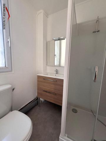 T2 LUMINEUX - Charmant appartement entièrement rénové ...