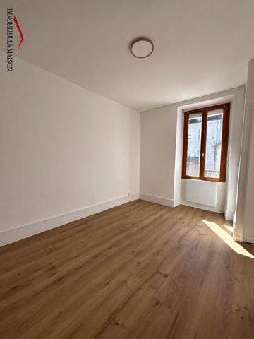 T2 LUMINEUX - Charmant appartement entièrement rénové ...