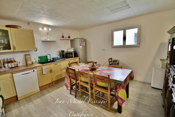 Dpt Haute Garonne (31), à vendre SAINT GAUDENS Maison de 230m2 Terrain de 1500m2, vue Pyrénées