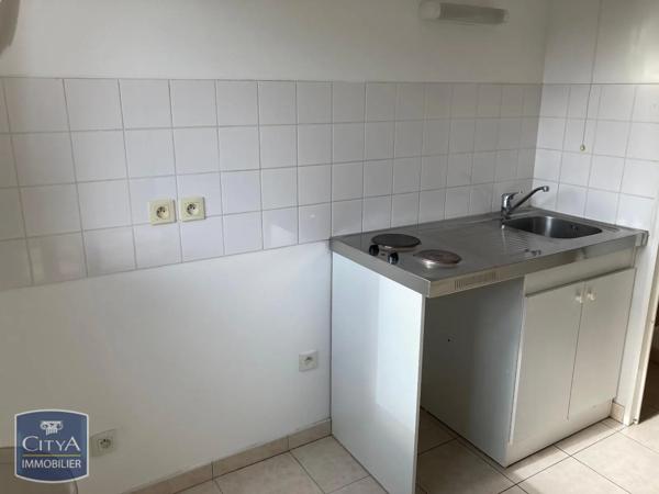 Appartement à louer 2 pièces 54.81m² Béthune (62400)