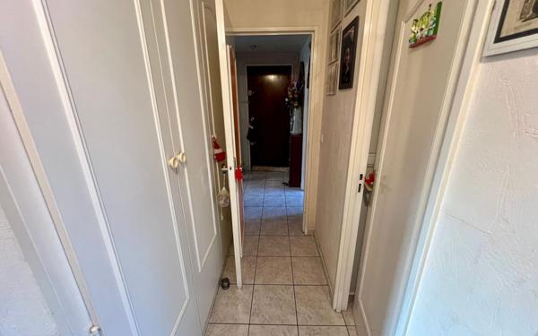 Appartement à vendre    3 pièces • 70,18 m2 Le Blanc-Mesnil