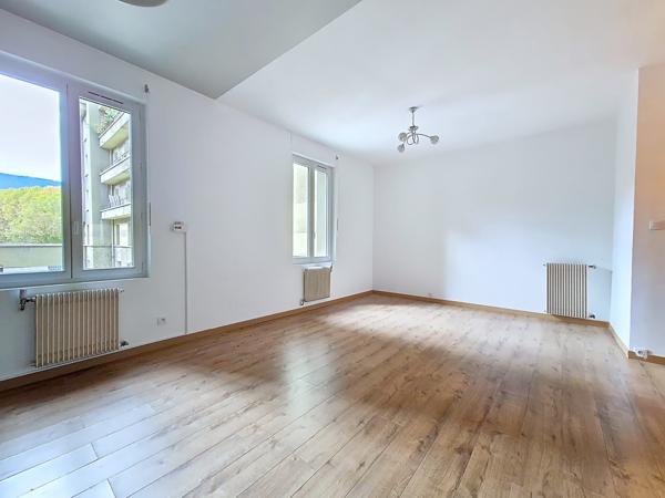 APPARTEMENT T3 - GRENOBLE - SAINT-BRUNO