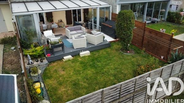 Maison à vendre 4 pièces 88 m² Saint-Ay