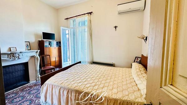 Maison  de Village T4 avec Jardin , garage ,dependances