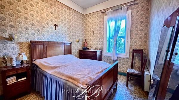 Maison  de Village T4 avec Jardin , garage ,dependances