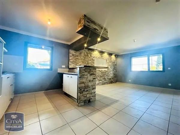 Appartement à louer 2 pièces 59.8m²