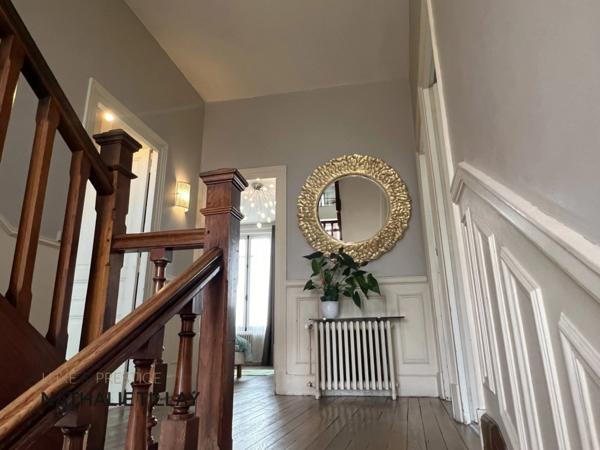 Orléans, Dunois, maison bourgeoise à vendre de 265 m² avec jardin et garage