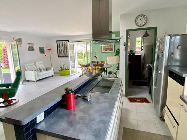 Vente maison Hourtin : 388 000 € - AJP Hourtin Immobilier