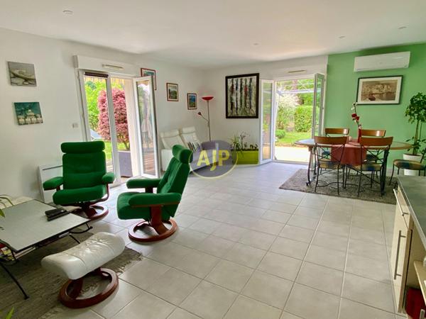 Vente maison Hourtin : 388 000 € - AJP Hourtin Immobilier