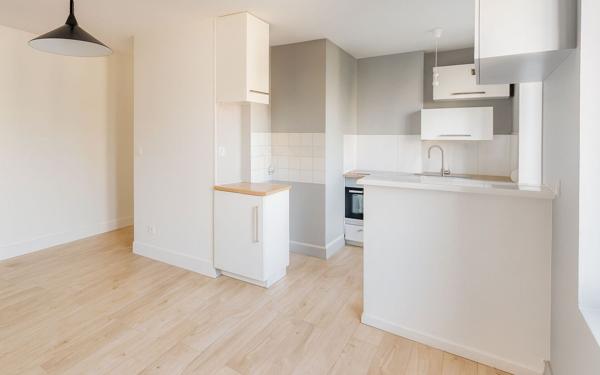 Appartement à vendre    2 pièces • 37,80 m2 Lyon 5