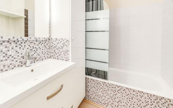 Appartement à vendre    2 pièces • 37,80 m2 Lyon 5