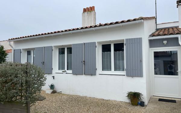 Maison à vendre    5 pièces •  Saint-Martin-de-Ré